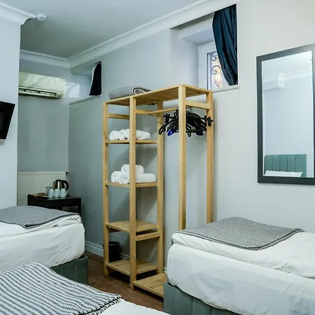 November Bed & Breakfast Istanbul