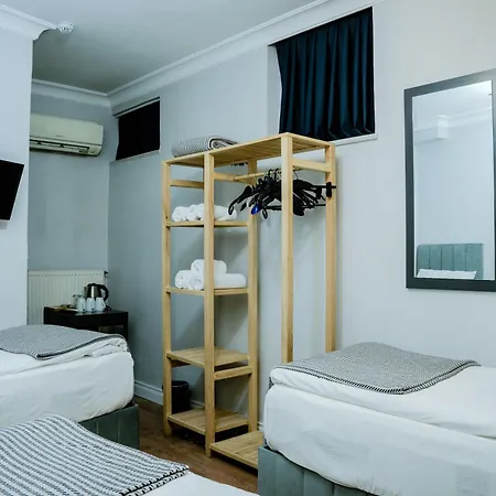 Bed & Breakfast November *