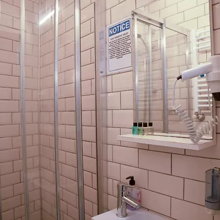 November איסטמבול